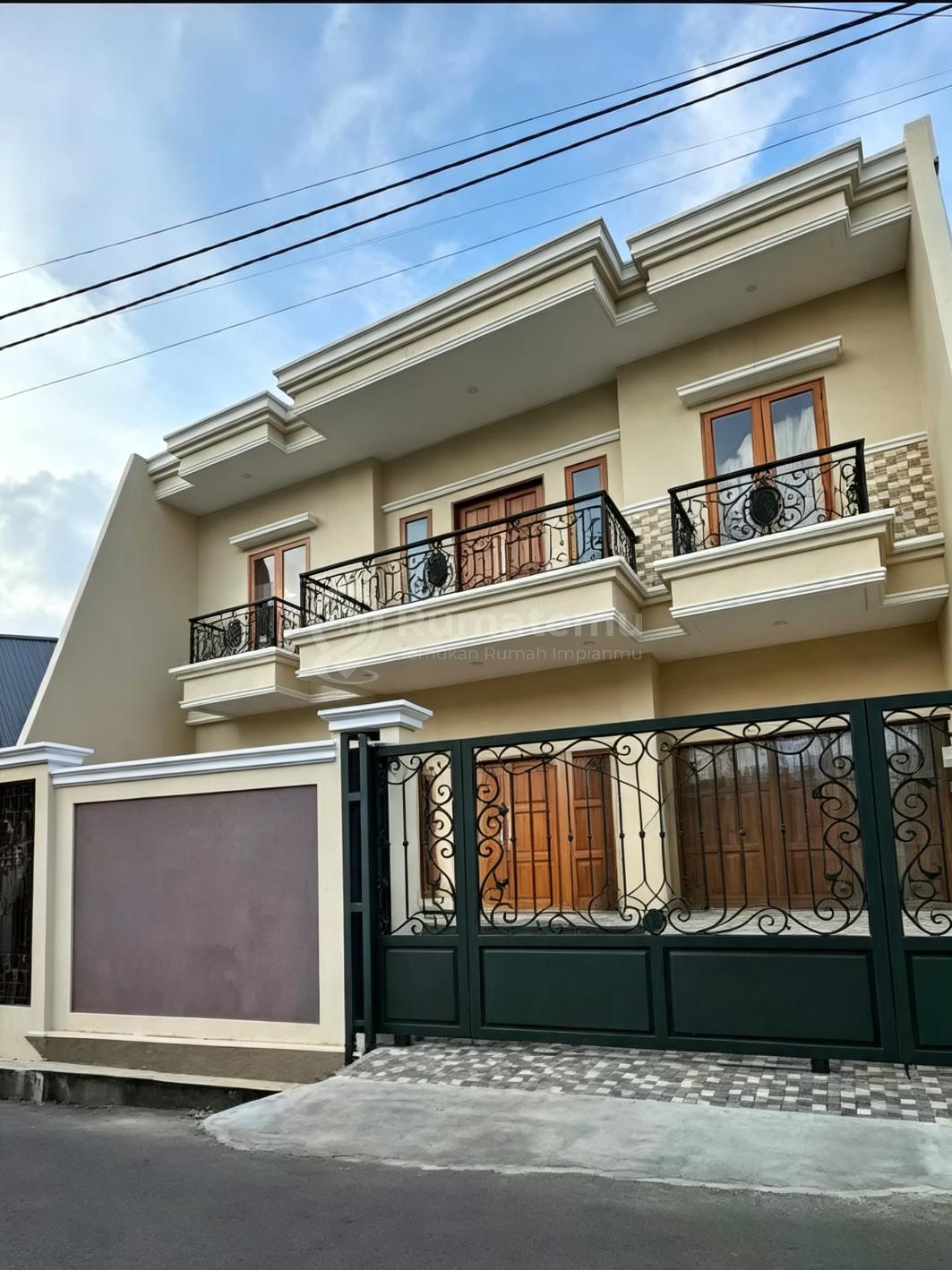 Rumah Baru Akses Jalan Lebar di Cipinang Muara