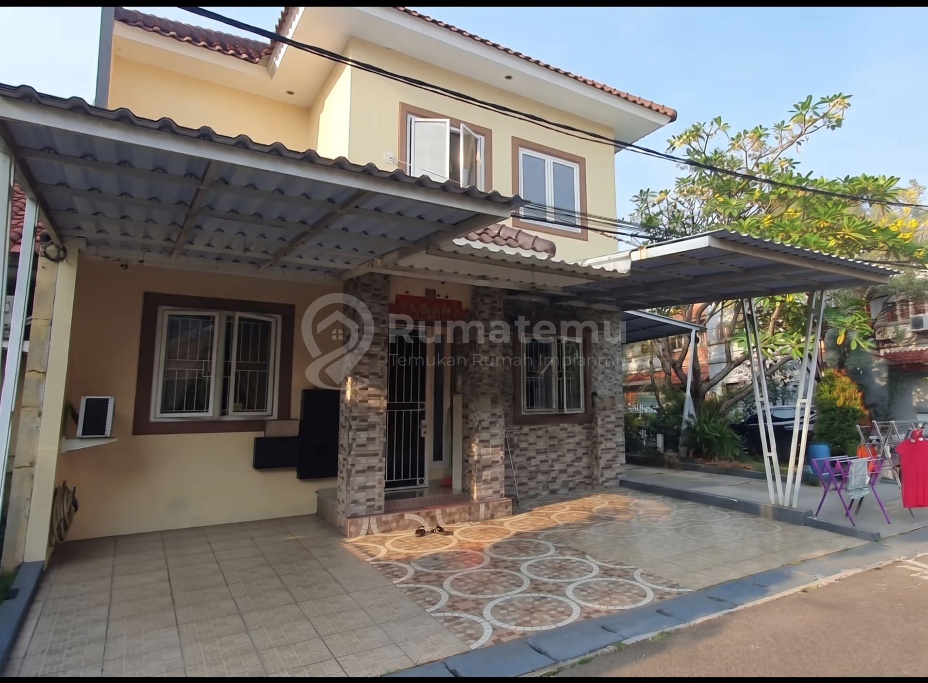 RUMAH Posisi HOOK FULL FURNISHED SIAP HUNI TAMAN PERMATA LIPPO VILLAGE 