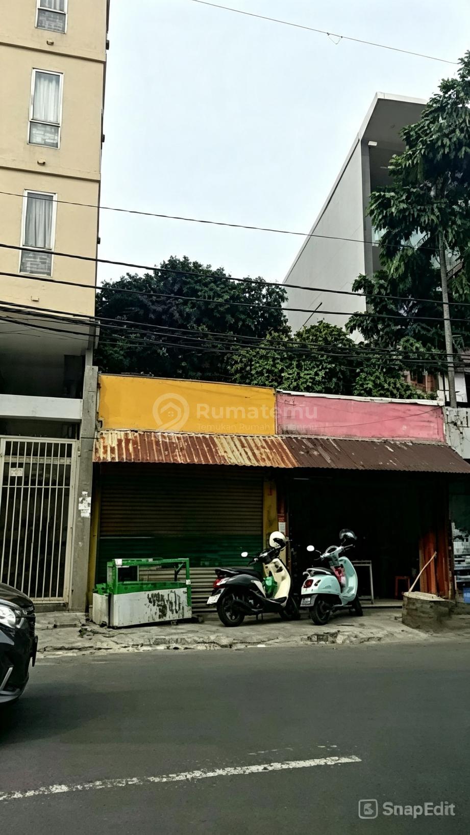 Tanah Premium Kemanggisan Jakbar! Luas 500M² SHM Dimensi Cantik 10X50m, Jual Hanya 28Jt/M²!