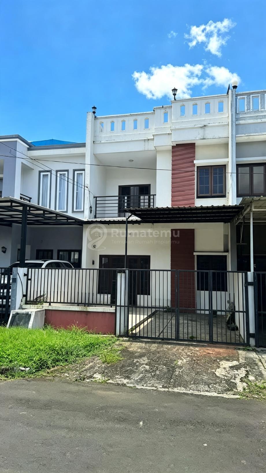 Dijual Rumah di Sektor 1E Gading Serpong
