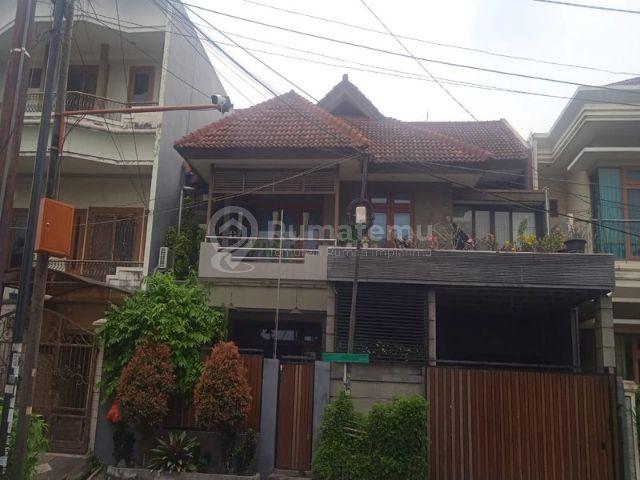 Jual Rumah Bagus Lingkungan Asri Tanah Luas, 4Kt di Taman Aries, Jakbar. 15429