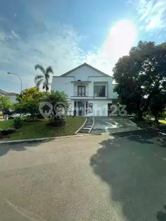 Rumah Hoek Cantik Lokasi Strategis Hadap Utara Barat Provence BSD