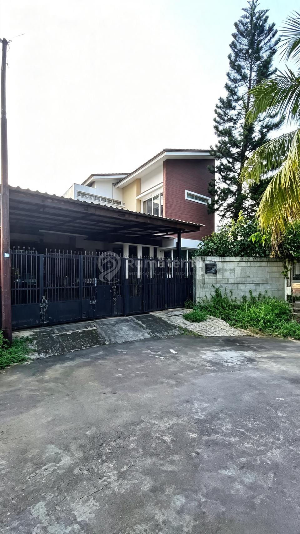 Rumah 2 Lantai di Kencanaloka Serpong Bsd City Tangsel, Bagus. Harga 2,9 Miliar