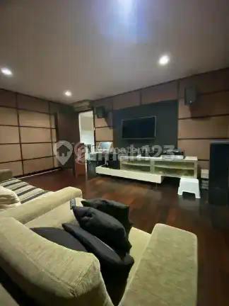 Rumah Cantik Ada Kolam Renang Dan Karaoke Room 7 Kamar Tidur The Green Bsd