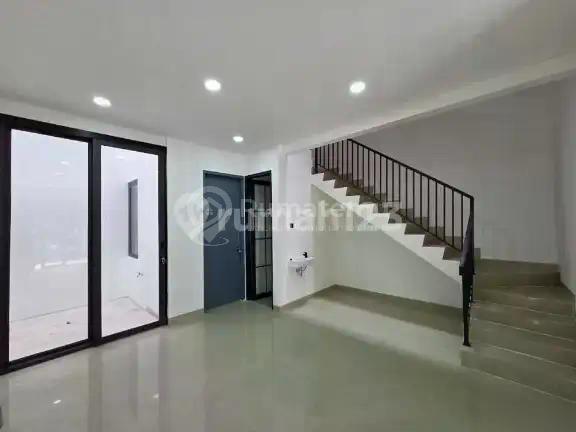 Dijual Rumah Full Renov dan Brand New House @Citra Garden 5