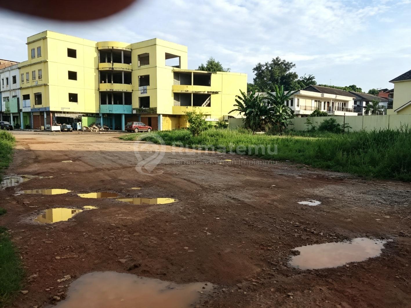 Dijual Tanah Komersial Lokasi Strategis di Lubuk Baja