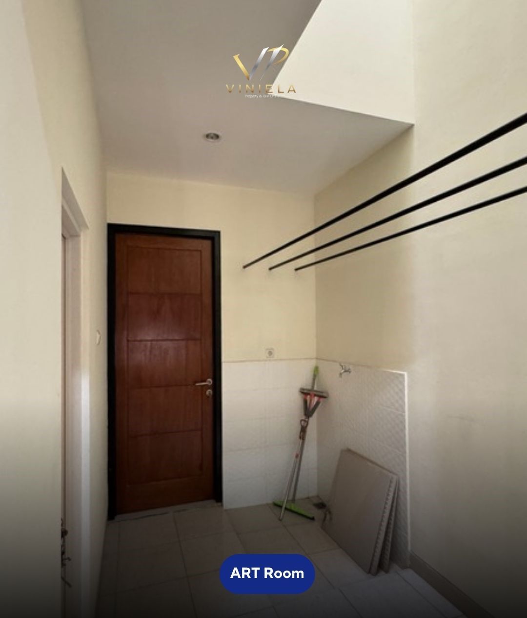 Rumah Tropis Modern Jakarta Timur