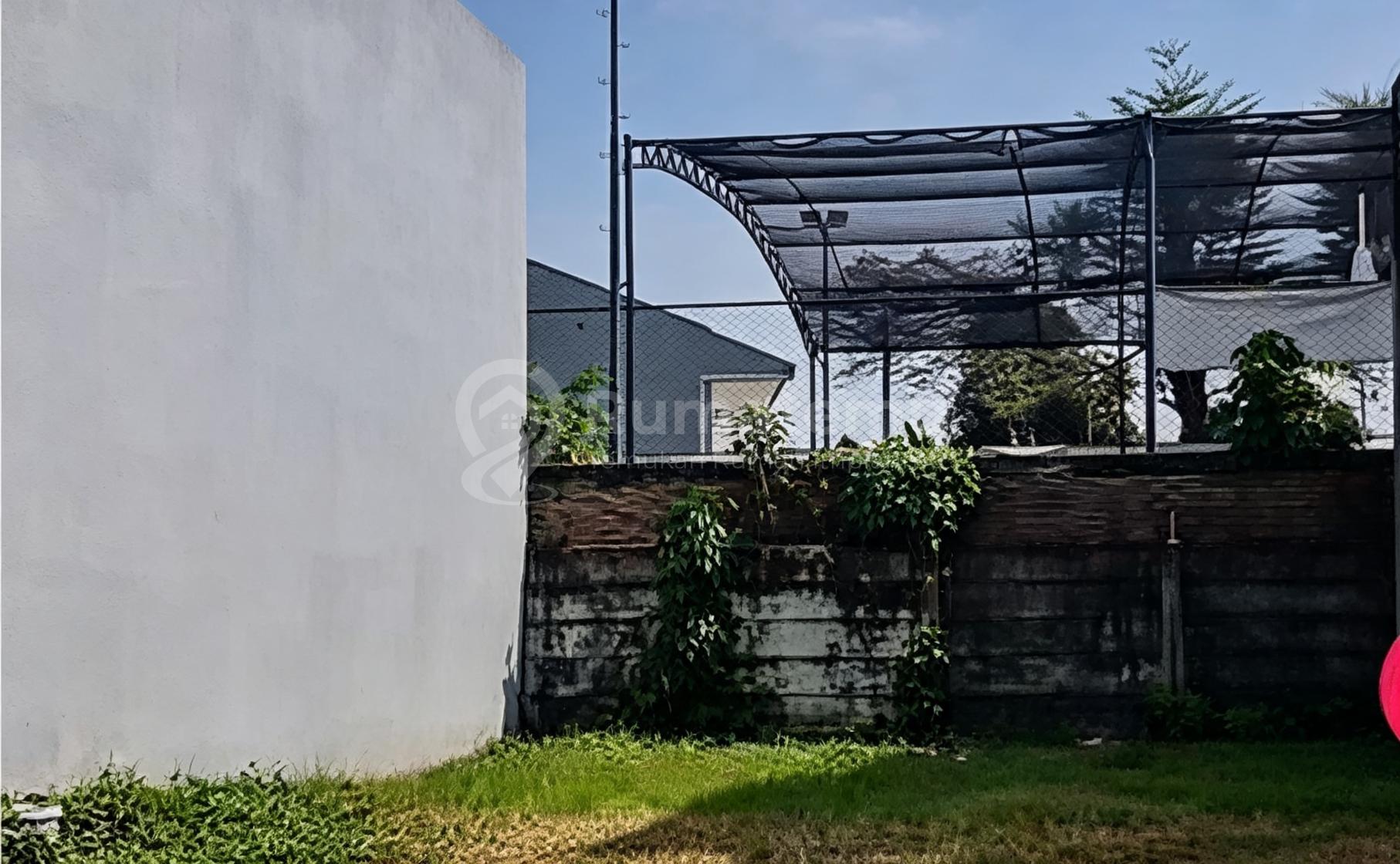 Kavling BSD City Kotak di Cluster One Gate System