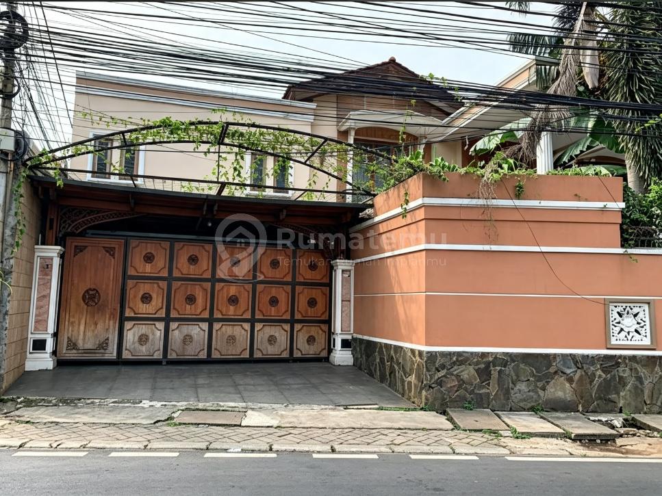Dijual Rumah Mewah Full Jati Lantai Marmer Di Jati Padang