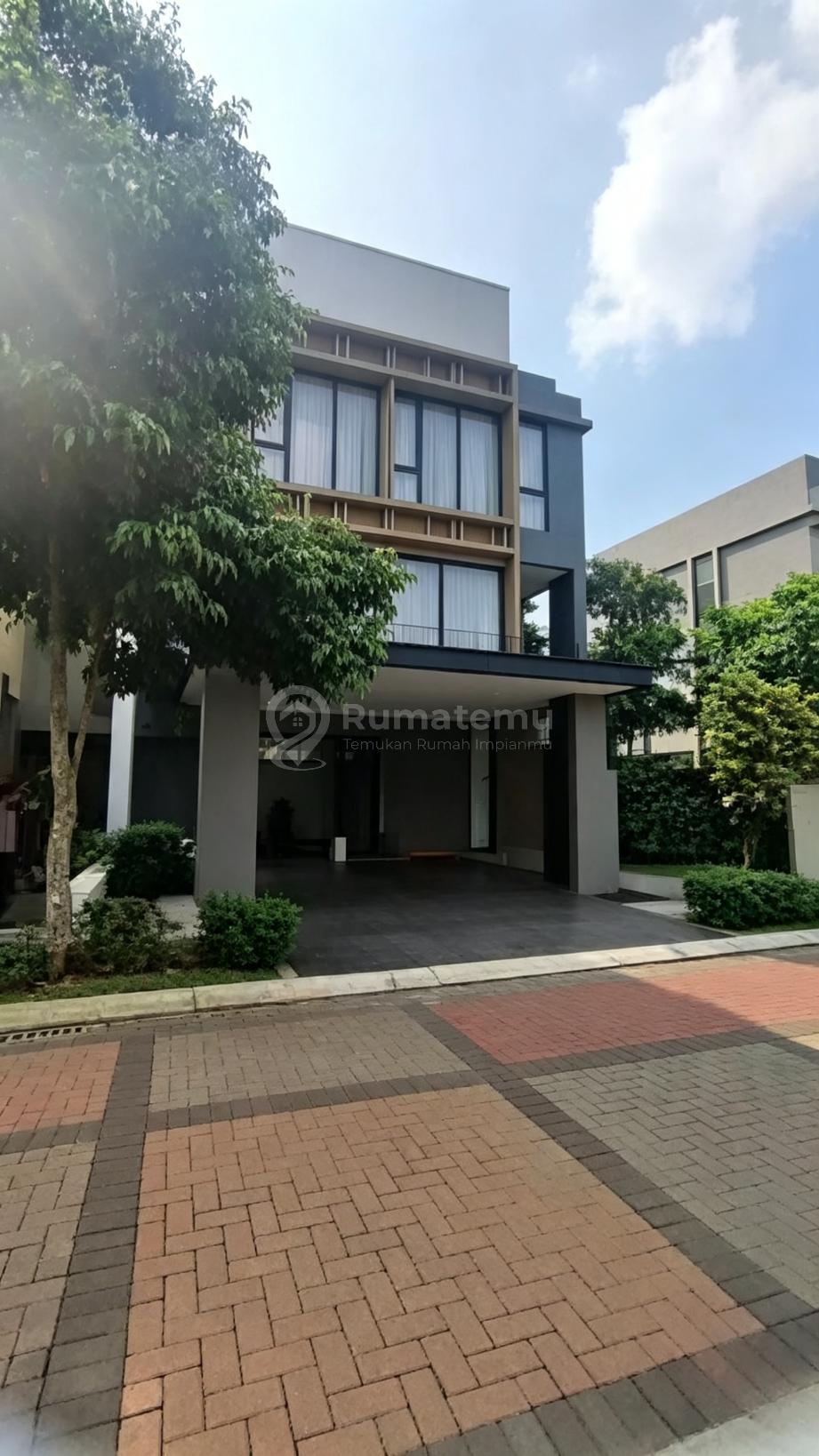Rumah 3 Lantai di Enchante Residence BSD City, 10x35, halaman sangat luas. lokasi strategis di kelilingi custer eksklusif seperti TRESOR, BLIZFIELD, ZORA, DEKAT IPEKA HARGA 14M-an
