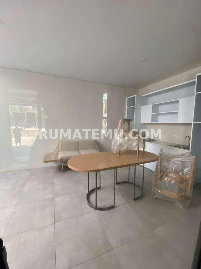 Rumah Cluster Myza Breezy BSD
