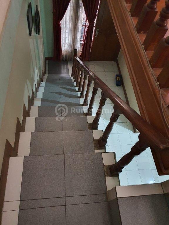 DIJUAL Rumah 2¼ Lantai di Taman Kopo Indah 1 (TKI 1)