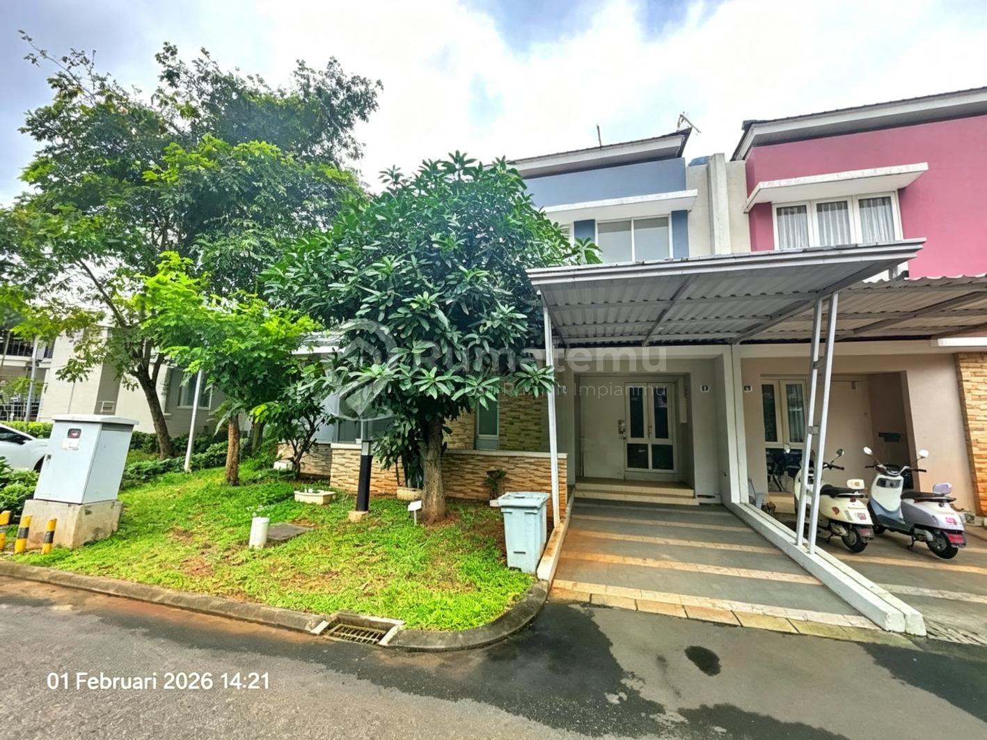 Bebas Banjir, Rumah, 2 Lantai, SHM, di Gading Serpong,