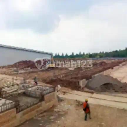 Disewakan Gudang Delta Silicon 8 !! Luas 7912M² Ada 4 Dock Leveler, Hanya 65Rb/M² !!