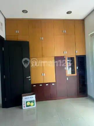 Rumah Murah 3 Lantai di Grisenda Pantai Indah Kapuk Kapuk Jakarta Utara