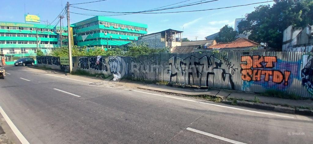 Disewakan Lahan Serbaguna Di Hook Antara Tanjung Barat dan TB Simatuoang Jakarta 