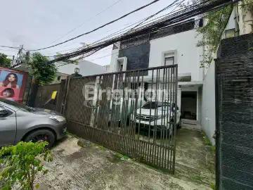 DIJUAL RUMAH KOS TEBET TIMUR RAYA,24 KAMAR KOS 275 M2,TEBET,JAKARTA SELATAN