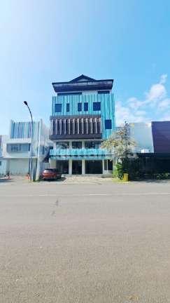Dijual Gedung di BSD City Luas Tanah 304M2 Luas Bangunan +/-1000M2 Harga Rp. 22,5 Miliar