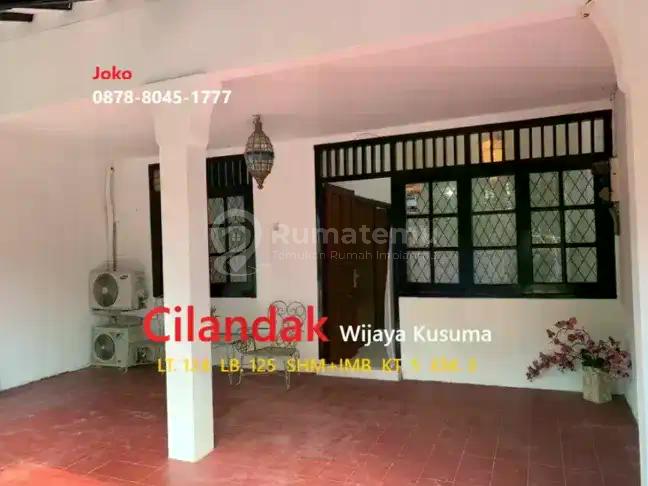 For Sale:  Jarang Ada..