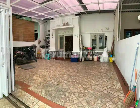 Rumah Poris Paradise Dekat Sport Club Siap Huni
