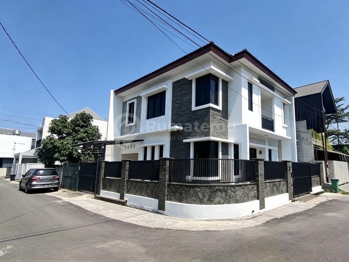 Jual Rumah Hook Logam Dekat Ciwastra Buah Batu Bandung