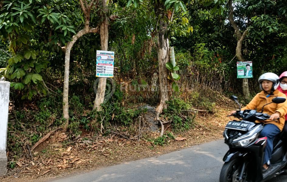 DIJUAL SEBIDANG TANAH PINGGIR JALAN KECAMATAN SETU DEKAT PERUMAHAN BEKASI TIMUR