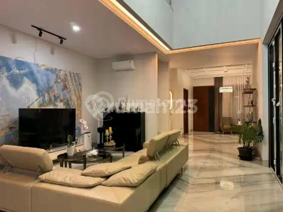 Jual Rumah Mewah, Bangunan Baru Mandiri, di Buana Alam Sutera May