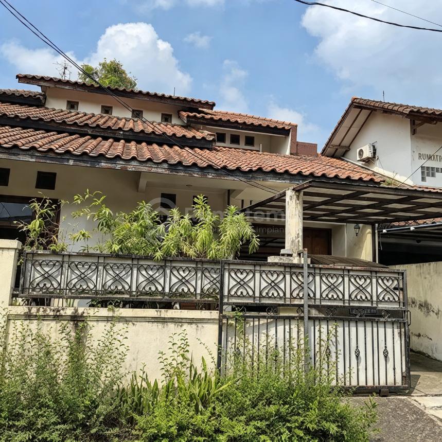 Dijual Rumah Siap Huni Lokasi Strategis Harga Menarik di Rempoa Dekat MRT