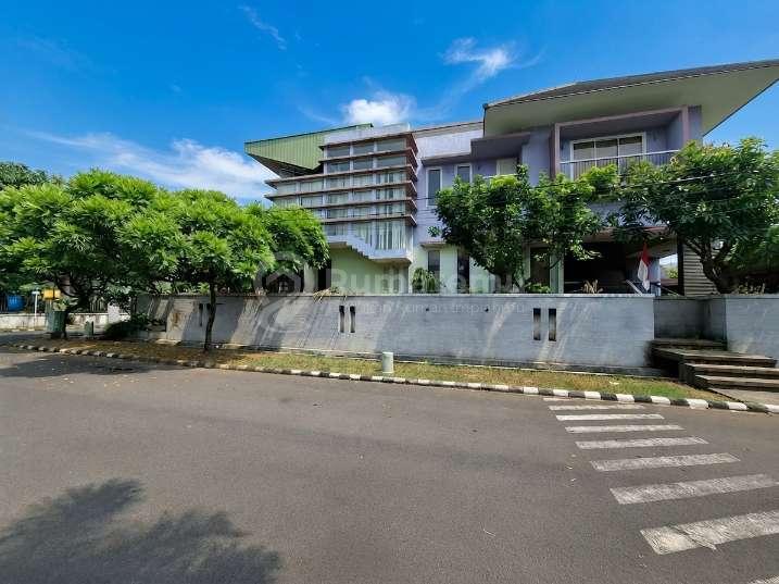 Rumah Hoek 3 Muka Extra Luas Kemang Pratama 2 Bekasi