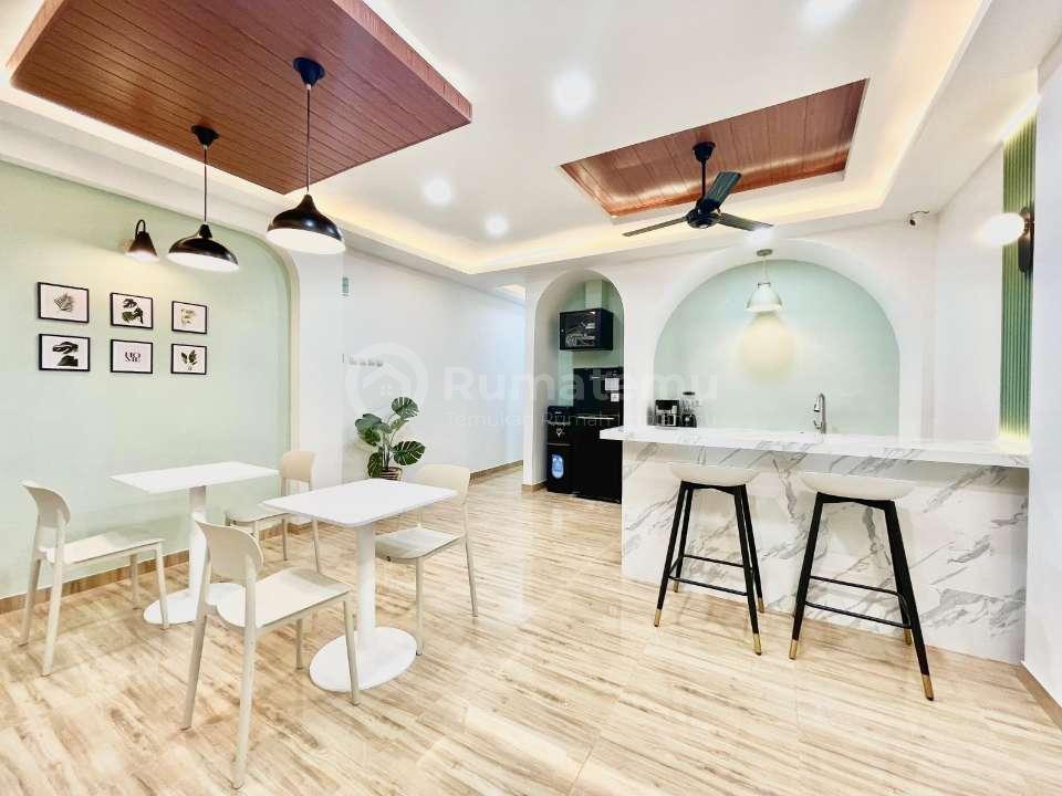 Jual b u kost startegis tepat didepan stasiun Mrt di area Taman Sari, Maphar, Jakarta Barat