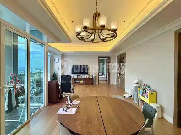 Dijual Cepat: 2Br Botanica Apartment - Furnished & Unit Terawat