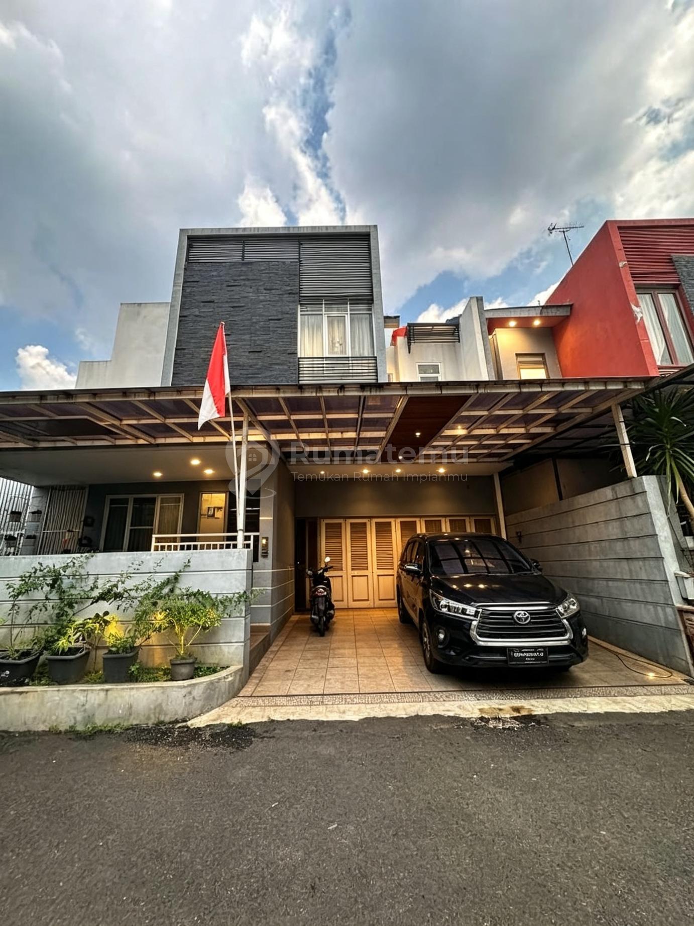 Rumah Keren Dalam Cluster Di Pondok Kelapa Duren Sawit, Jakarta Timur
