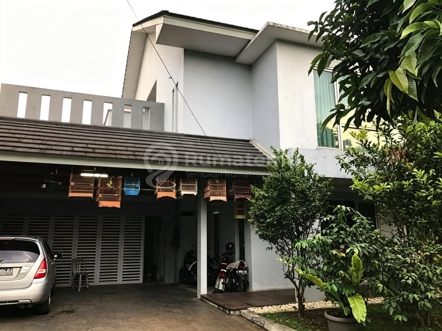 Dijual rumah mewah + Kolam renang di Lebak Bulus, Cilandak, Jakarta Selatan