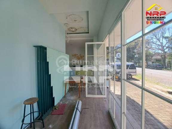 Ruko Ex Cafe Strategis di Tepi Jalan Rogojampi Banyuwangi Dijual, Cocok untuk Berbagai Jenis Usaha