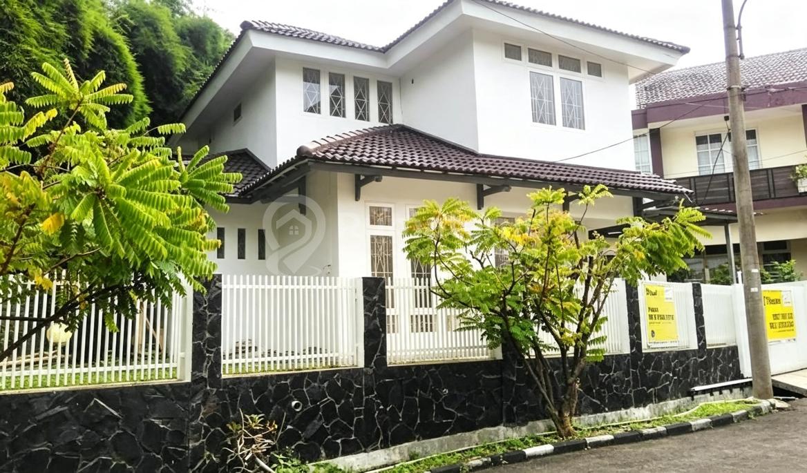 Jual Rumah Siap Huni (bonus) Hitung Tanah Bintaro Jaya