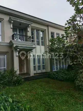 Rumah di Foresta Bsd City Posisi Hoek Dapat Fasum Sangatluas