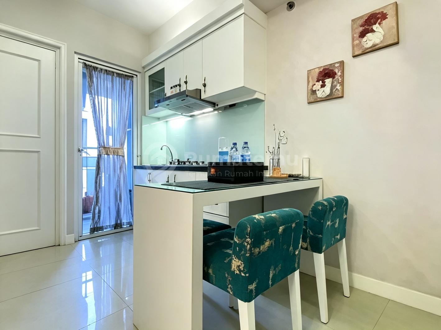 Dijual Cepat Apartemen Cantik di Green Pramuka Siap Huni