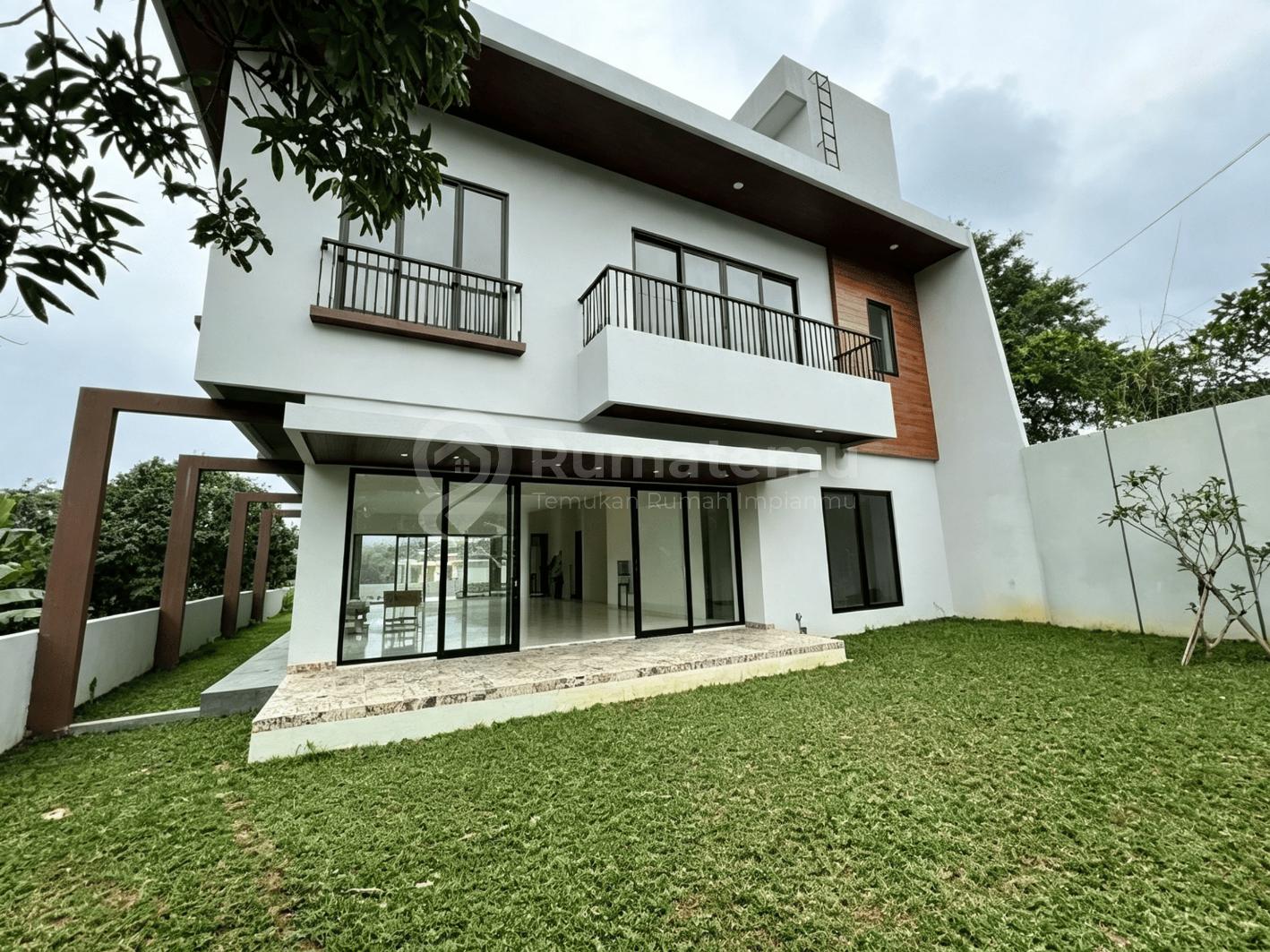 Vila Baru di Cisarua Puncak Bogor Jawa Barat