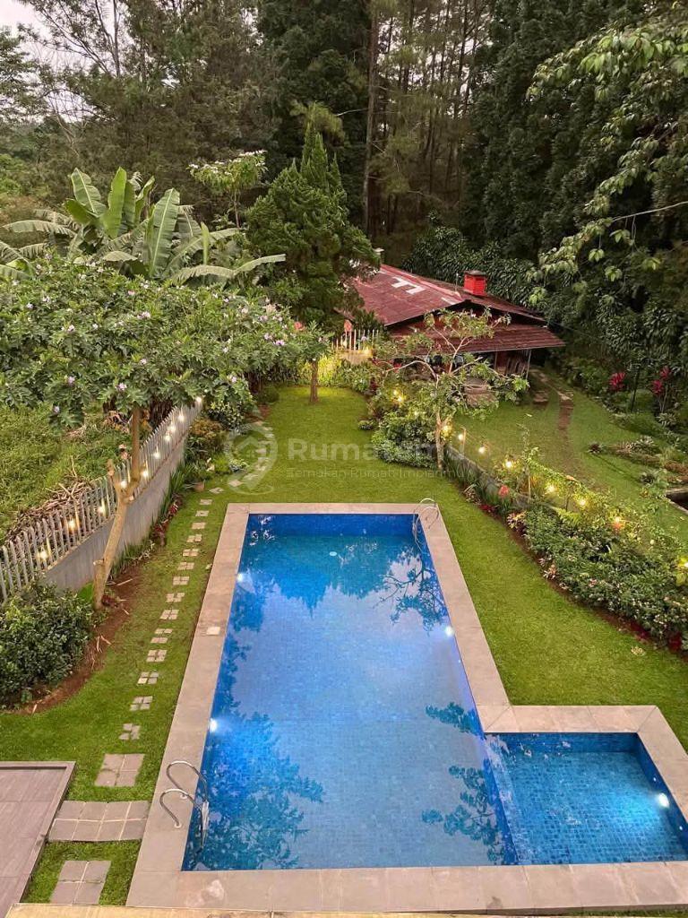 Villa Cantik Full Furnished Strategis di Cisarua Bogor Dekat Kawasan Wisata Gunung Mas