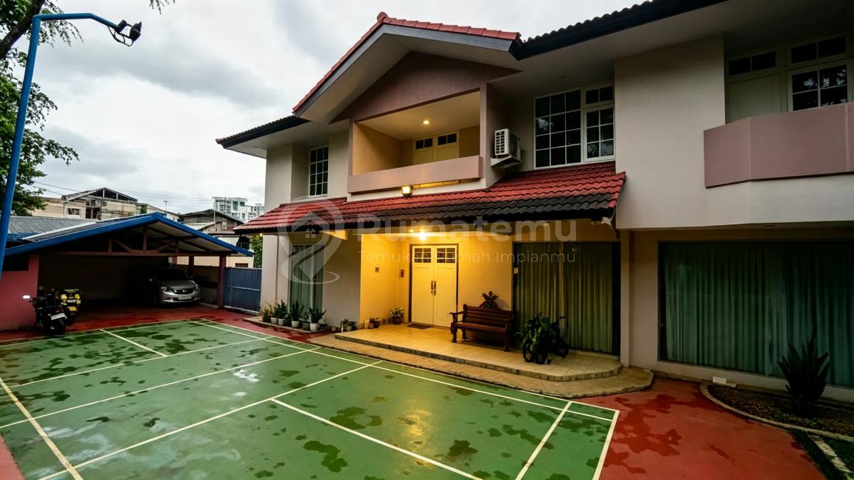 Jual Rumah Dicipete Jakarta Selatan