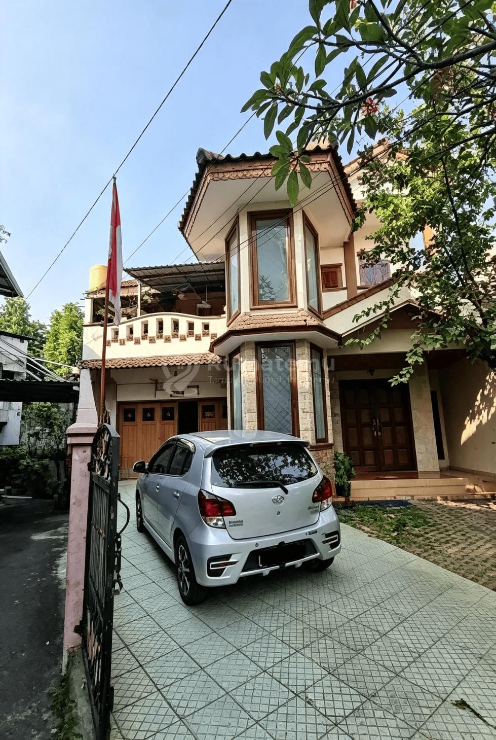 Rumah Bagus Siap Huni di Cempaka Putih Furnish