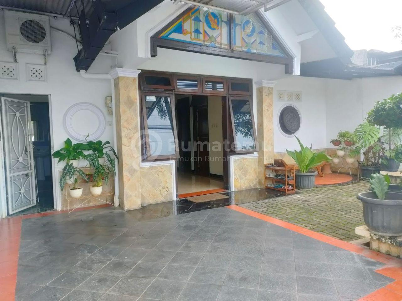 Rumah Plamongan Indah Pedurungan, Kota Semarang, Jawa Tengah