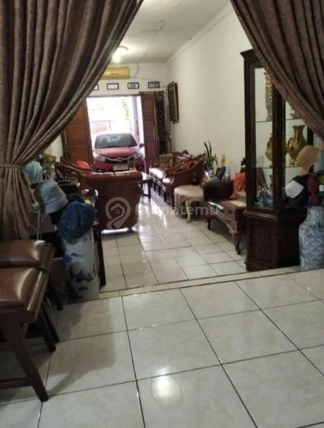 DIJUAL Rumah yang Nyaman dan Siap Huni yang Cocok untuk Hunian Keluarga Baru di Taman Harapan Baru, Harapan Indah