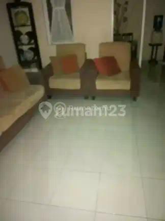 DIJUAL RUMAH 2 LANTAI DI CLUSTER CATALONIA NUSALOKA BSD