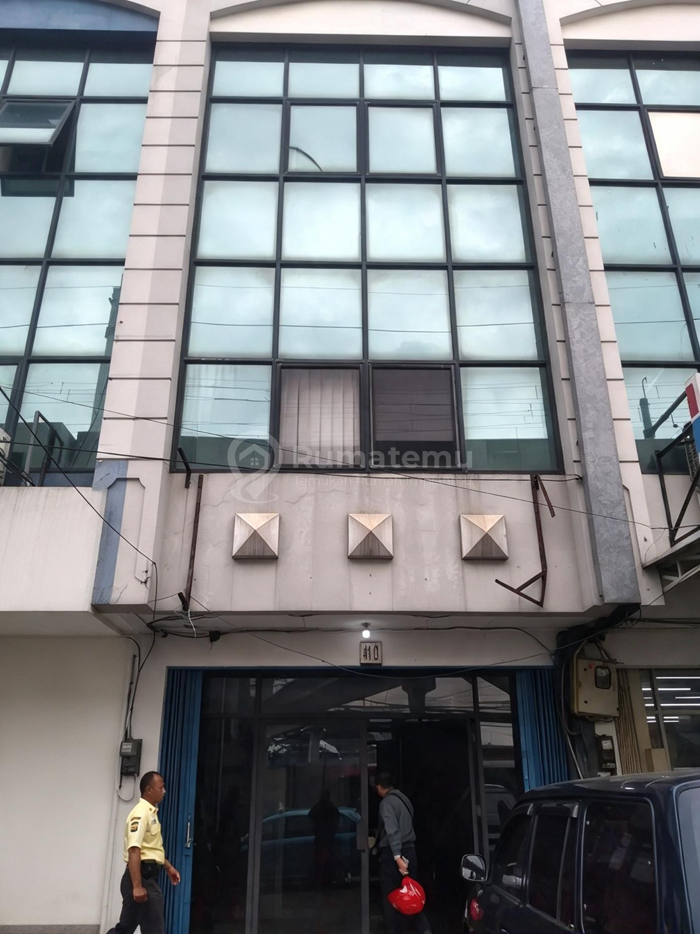 Ruko Dijual Murah Depan MRT Lebak Bulus Jakarta Selatan