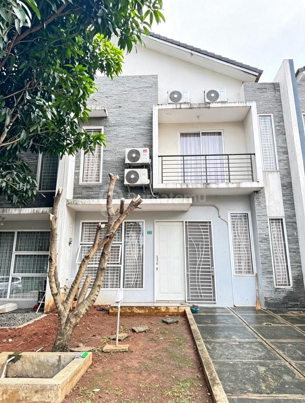 Disewakan rumah kt 3 ac 4 cluster serping garden 2 boulevard