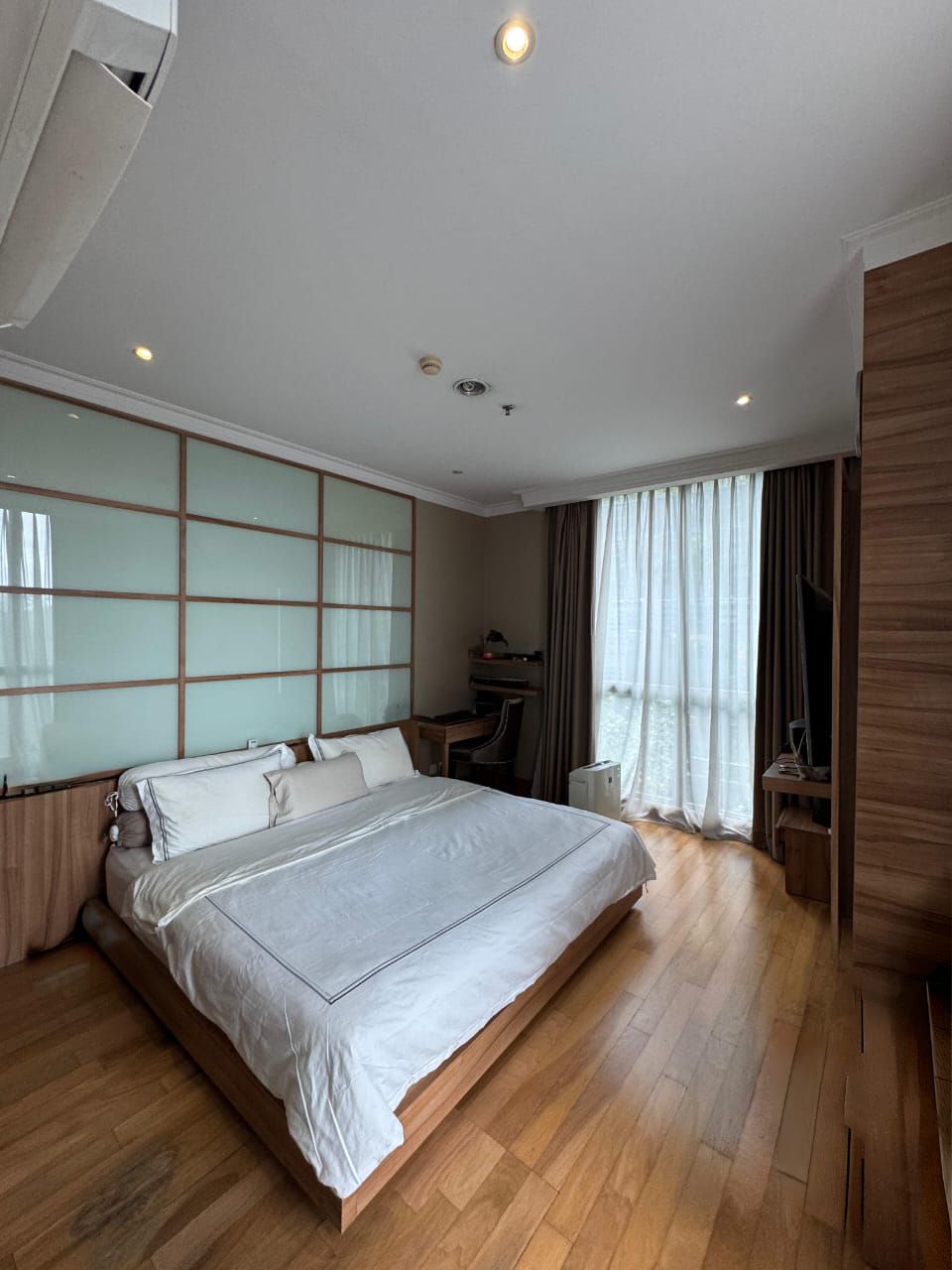 Apartemen Residence 8 Senopati