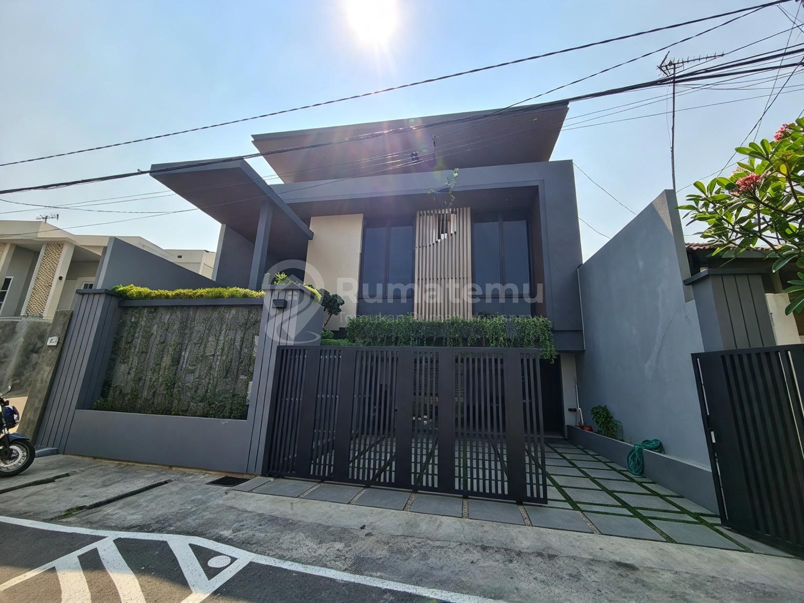 Dijual Rumah Siap Huni di Jl. Tumpang