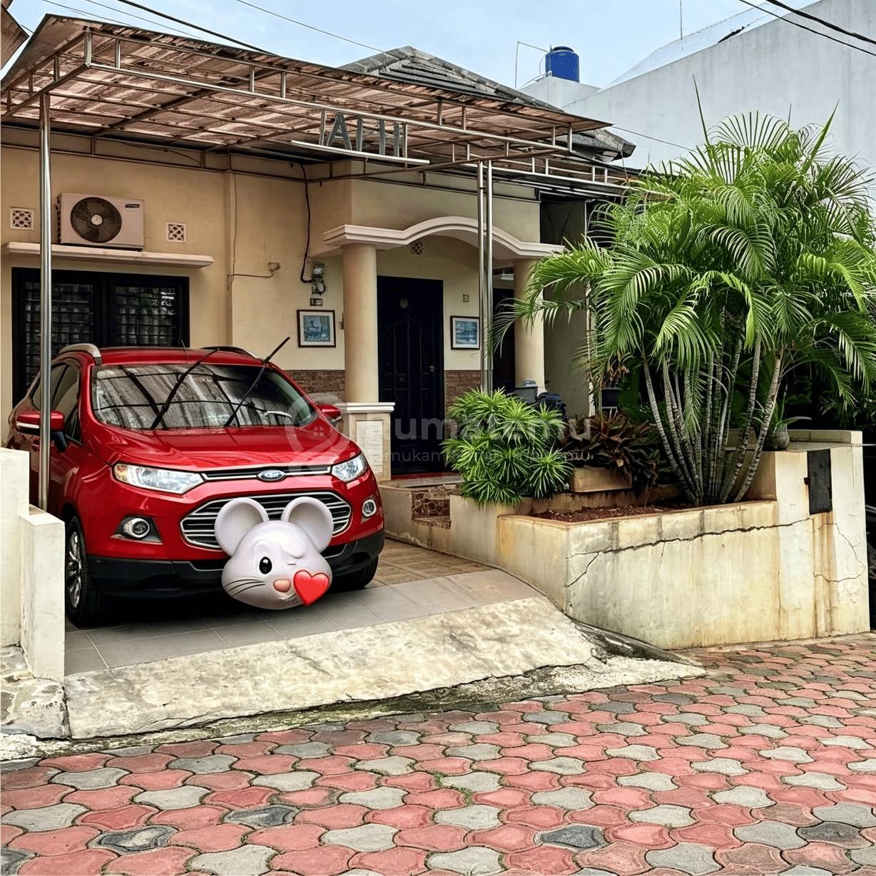Dijual Rumah Minimalis di Cluster Atap Baja Ringan, Tembok Batu Bata Merah Kusen Jagakarsa Jakarta Selatan