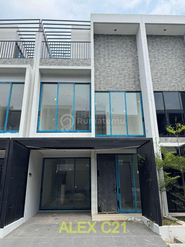 Dijual rumah tersedia kanopi rangkaian besi di Anwa Residence Puri, Meruya Selatan, Kembangan